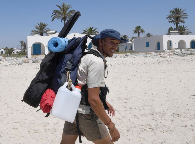 A journey of 300-km and 30-beaches against the waste