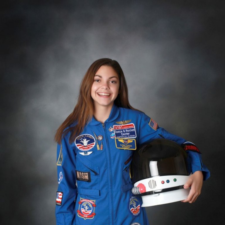 17-year-old Alyssa prepares to become the first human to walk the soil of Mars